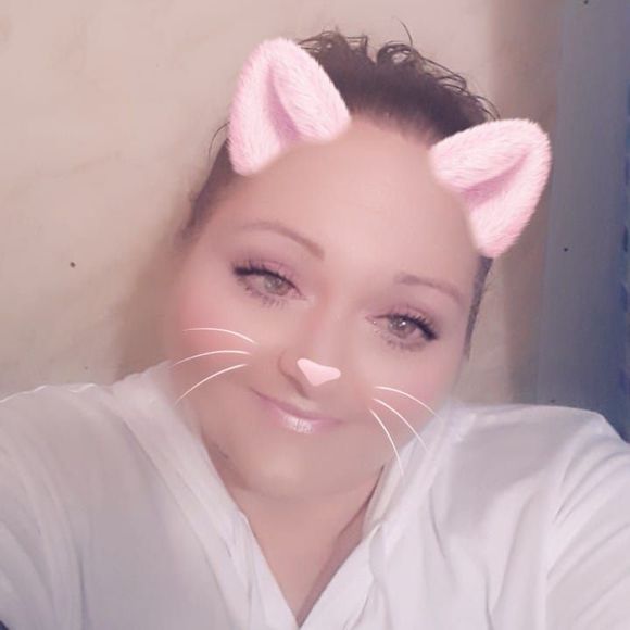 Meet your Posher, Jamie - Picture 1 of 8